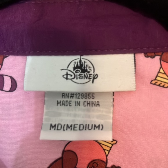 Men's Disney medium  shirt - Picture 2 of 7